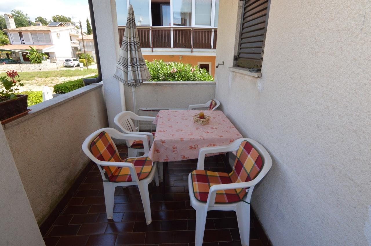 Apartments Mariza ポレッチ エクステリア 写真